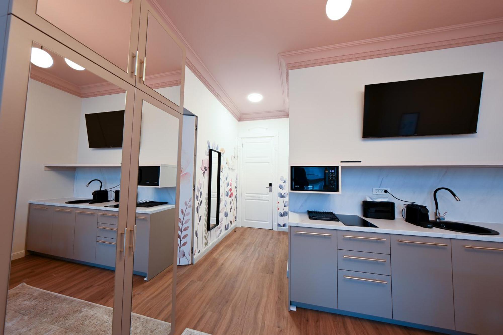 Leda Residence Oradea Eksteriør billede