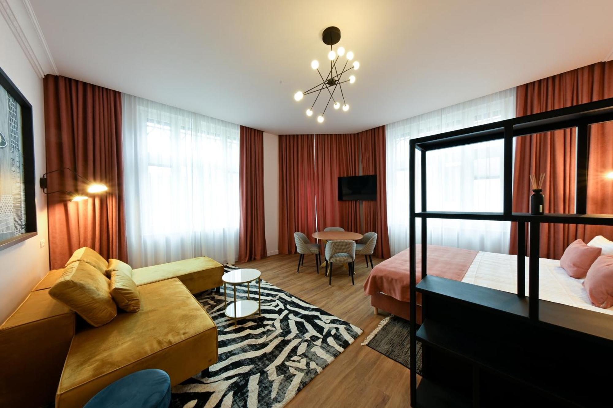 Leda Residence Oradea Eksteriør billede